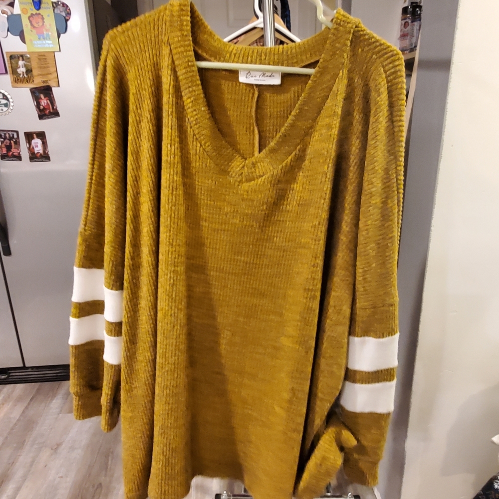 Women's plus V neck sweater